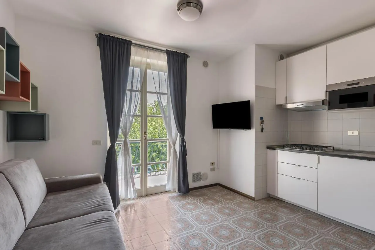 Appartamento Campiello Sirmione 0*,  Italy