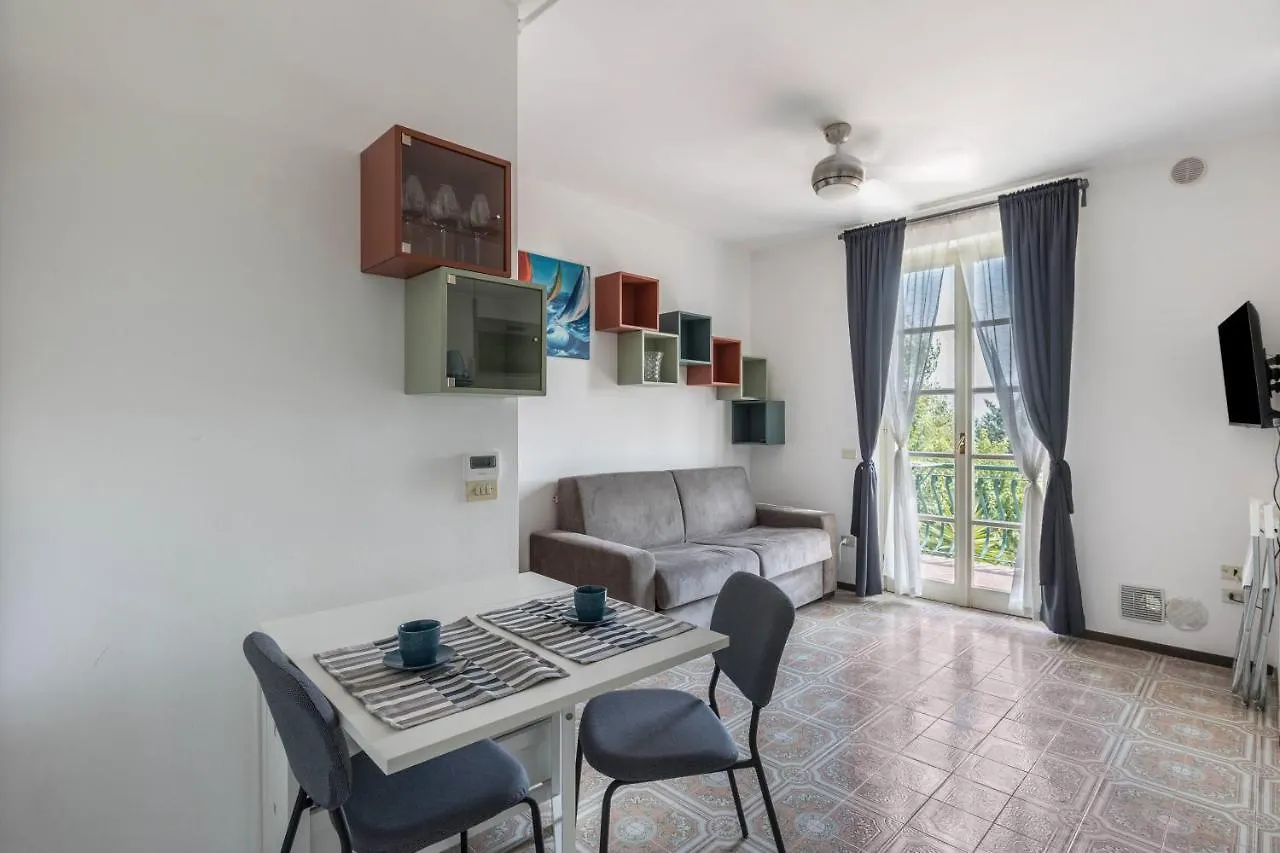 Apartment Appartamento Campiello Sirmione Italy